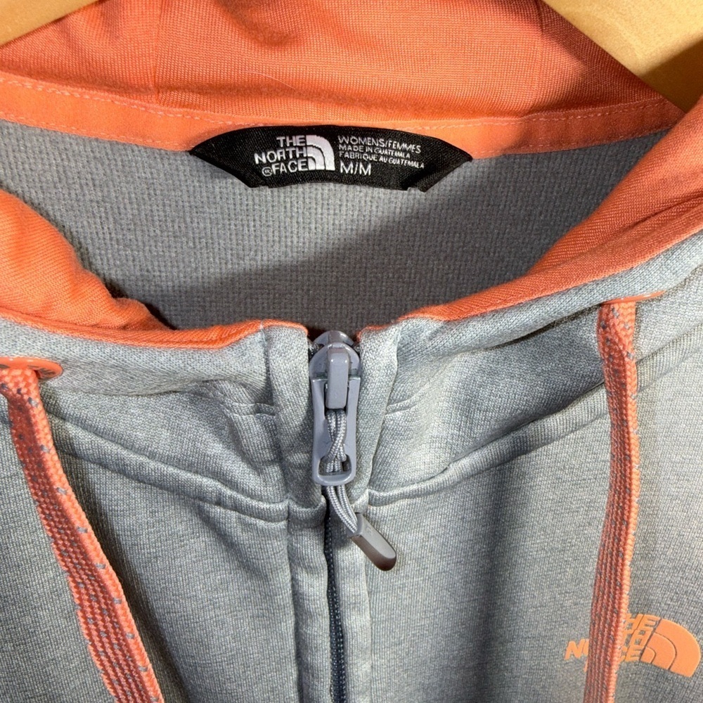 ✨Like New✨ The North Face Women's Gray Hoodie with Orange Accents - Picture 2 of 4
